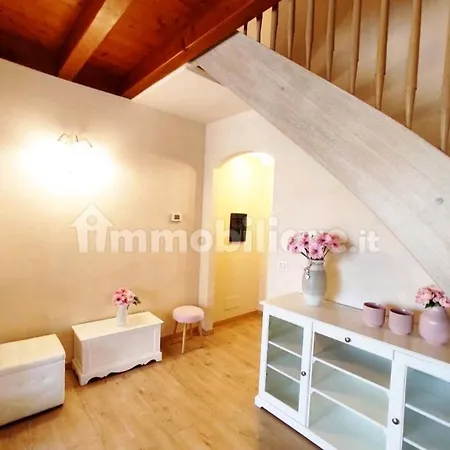 Villa Intero Elisa 2 Box Auto Giardino *